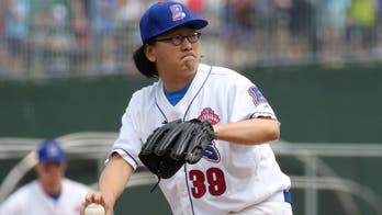 Old men and the seams: Two moguls take their cuts at the knuckleball