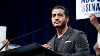 Michigan Un estudiante se enfrenta a El-Sayed por su postura respecto a Irán en un tenso intercambio: «¿Estás de nuestro lado?»
