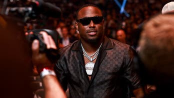 LeSean McCoy throws his support behind the guy who allegedly scammed women by posing as a 49ers player