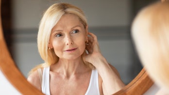 Celebrity plastic surgeon reveals when it's too soon for a facelift, and when waiting can backfire