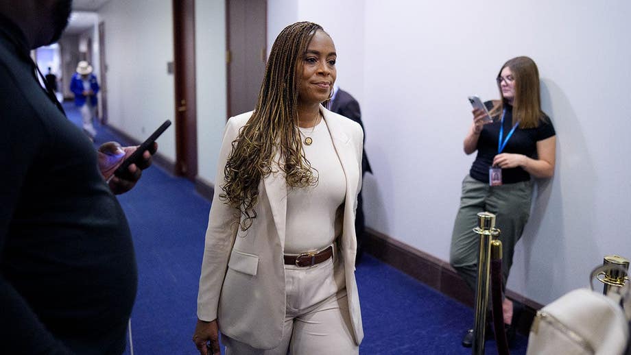 Yet another Dem ripped online for 'inventing racism' as lawmakers peddle debunked ‘lynching’ claims