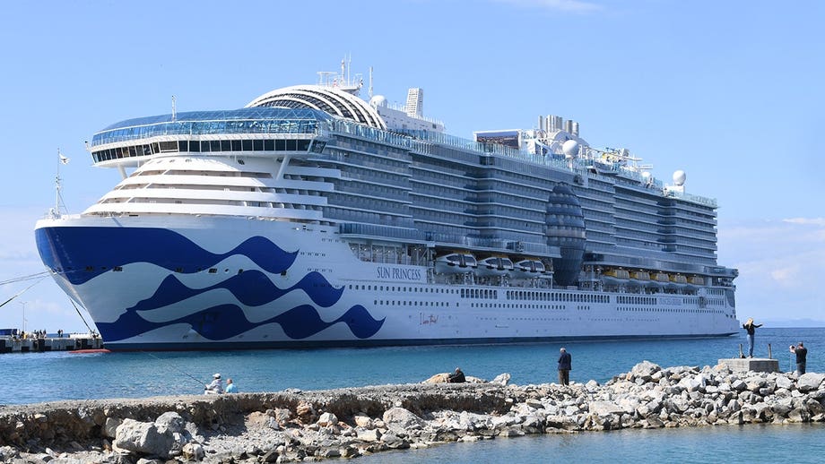 Pastor dies after cruise ship pool accident during son’s wedding celebration