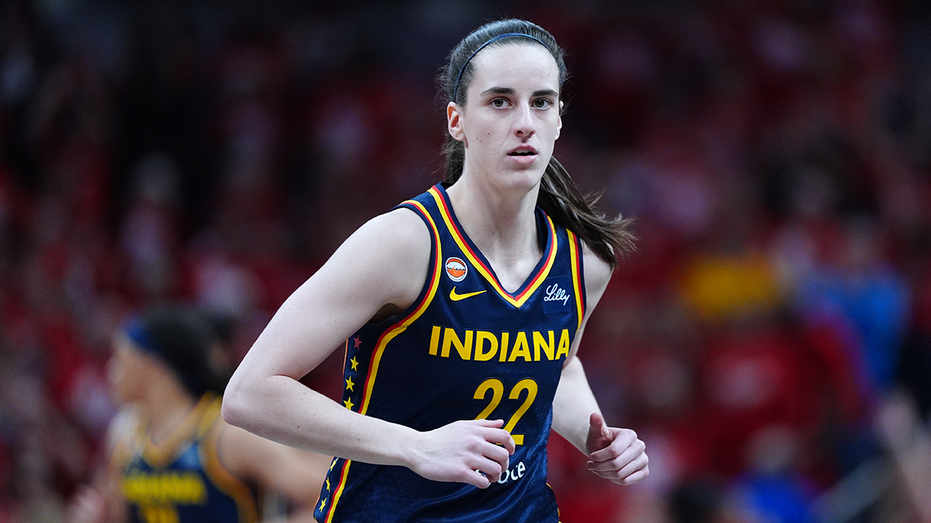 Caitlin Clark puking her brains out at halftime appears to be key to Indiana Fever victories