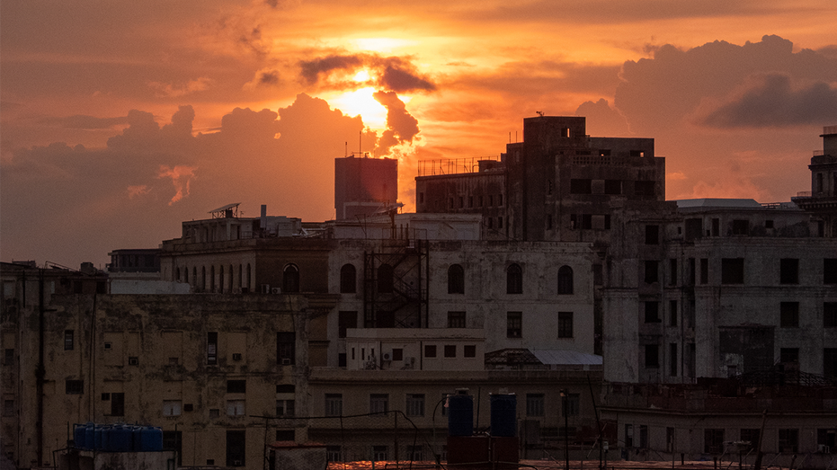 Cuba plunges into total blackout as electrical grid collapses again, US Embassy warns
