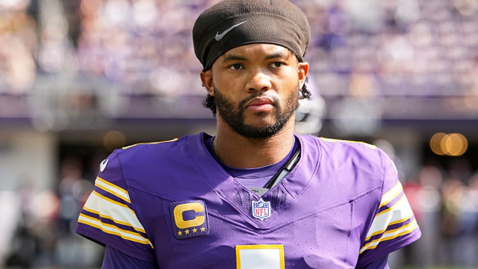 Kyler Murray clears concussion protocol and will start for Vikings against Tampa Bay Buccaneers
