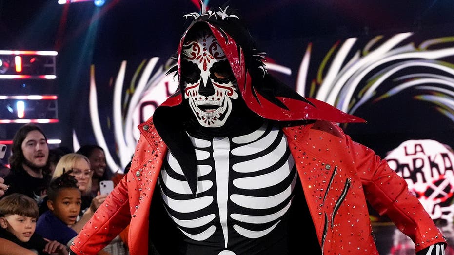 WWE’s Corey Graves points to these AAA stars who may impress fans at Triplemania 34