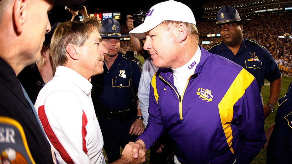 Lane Kiffin’s visit to Oxford isn’t the first time a coach made an unwelcome return to his former school