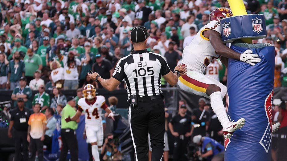Stefon Diggs guilty of NFL's dumbest move of Week 1 and it may have decided Commanders loss to Eagles