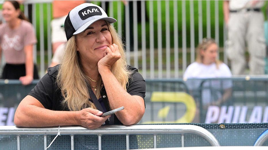 Women's cycling team manager speaks out after trans athlete competes against females in major competition