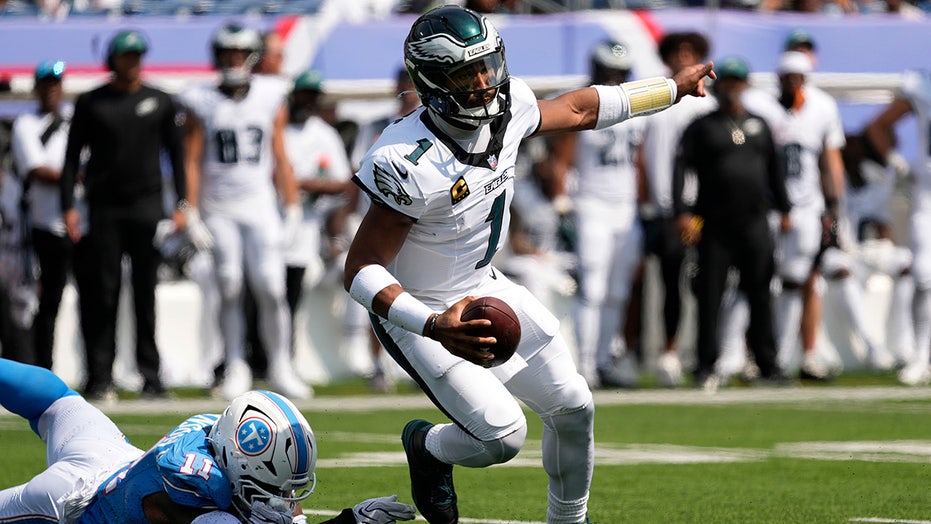 Underdog Promo Code FOXNEWS Unlocks a $1k Deposit Match + Keep Your Million Promo for Eagles-Bears
