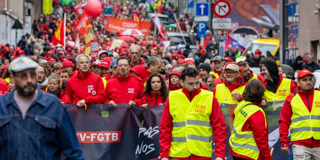 Thousands flood Brussels streets as anti-austerity protests erupt into clashes with police