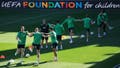Irish soccer official clashes with Israeli journalist before Ireland meets Israel in Nations League match - Fox News
