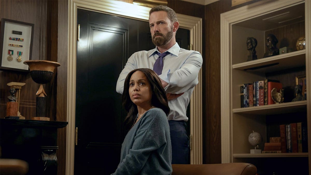 Ben Affleck, Kerry Washington in Animals