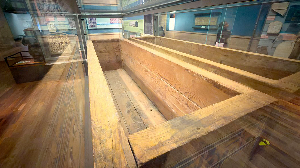 An emptied exhibit