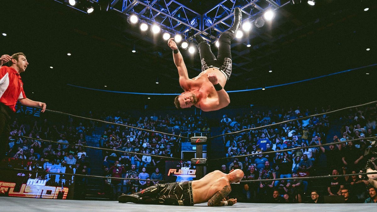 Donovan Dijak flies in the air