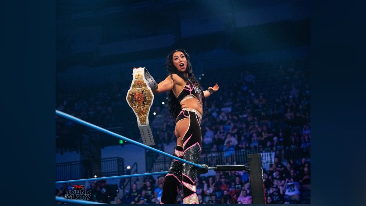 Indi Hartwell tiene el cinturón