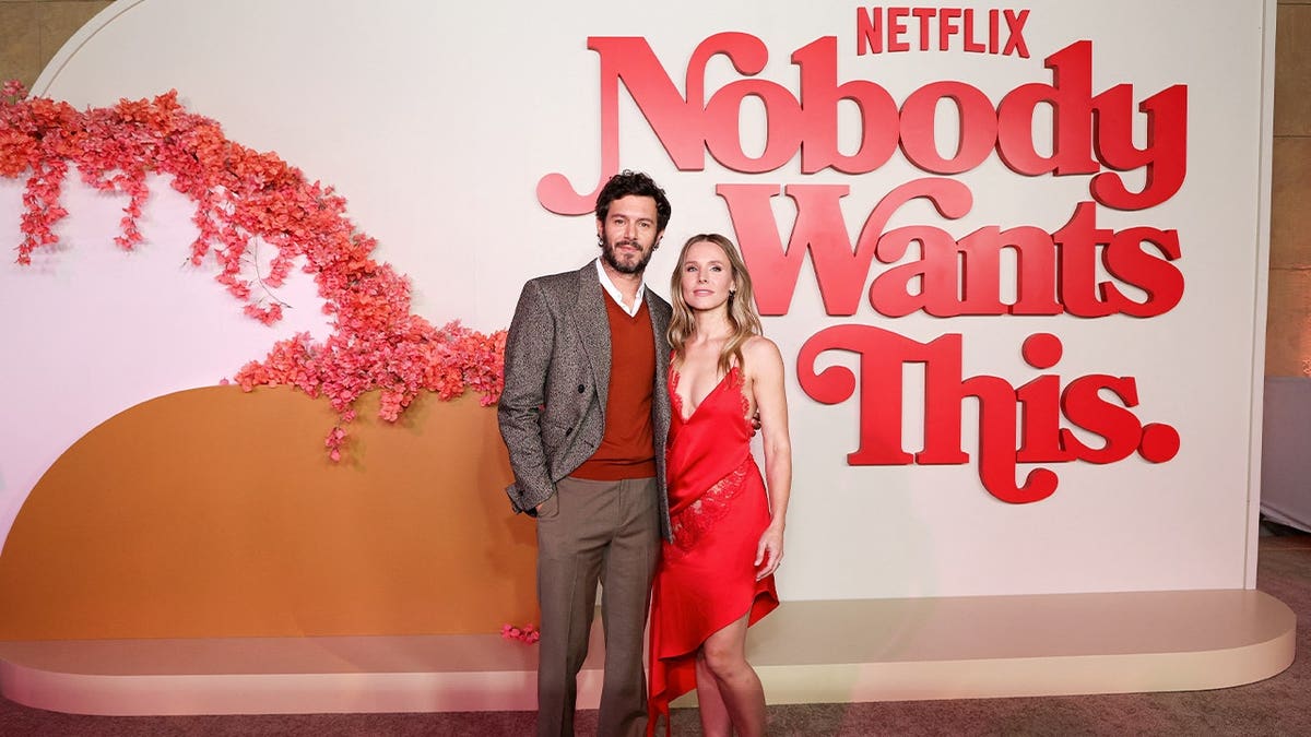 Adam Brody and Kristen Bell
