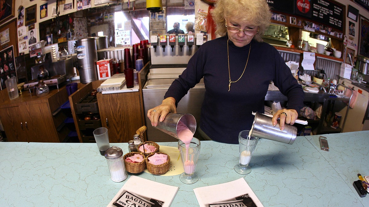 ndrea Pruett, owner of the Bagdad Cafe in the Mojave Desert on Route 66, serves milk shakes 20 November 2006 in Newberry Springs, California.