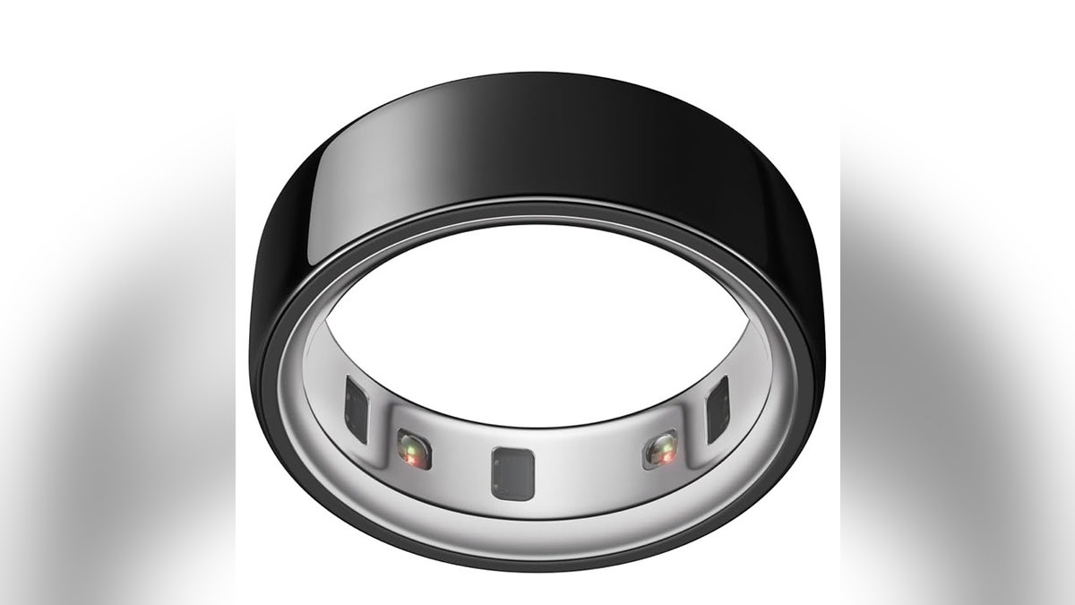 Track dozens of health metrics with one comfortable ring.