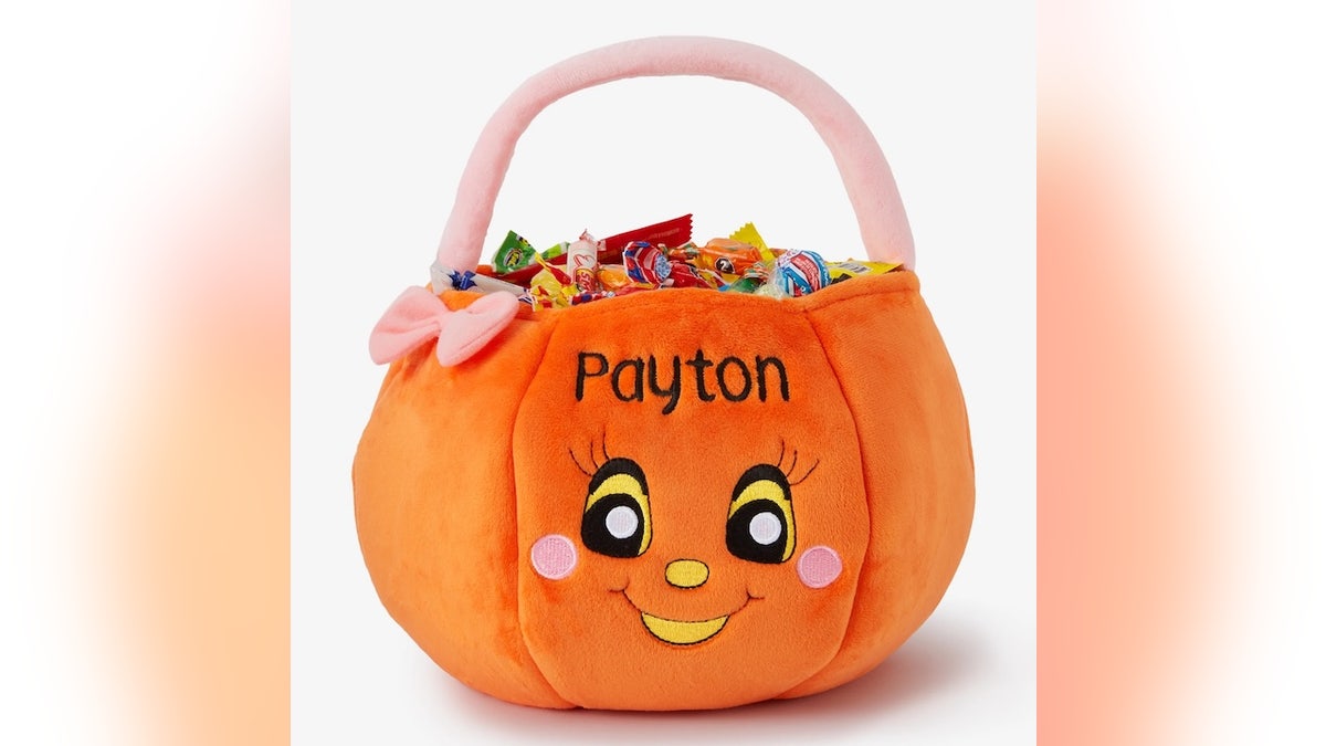 Meet the most adorable trick-or-treat bag.