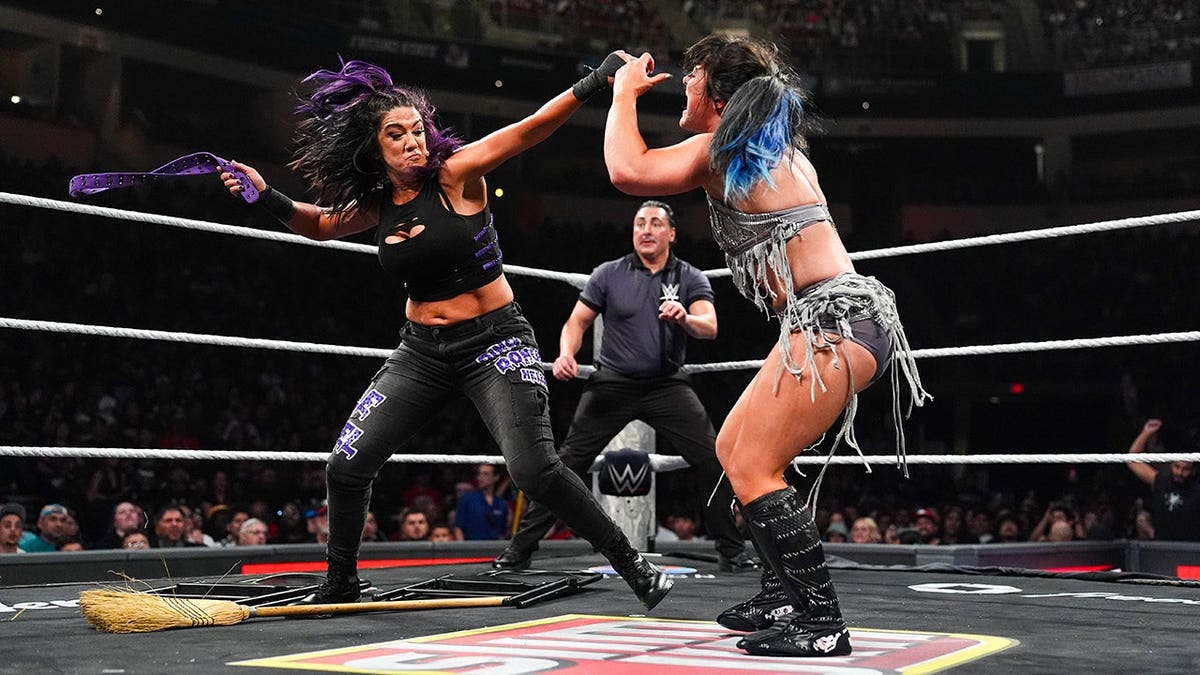 Bayley wrestles Lyra Valkyria during Monday Night Raw at Save Mart Center.