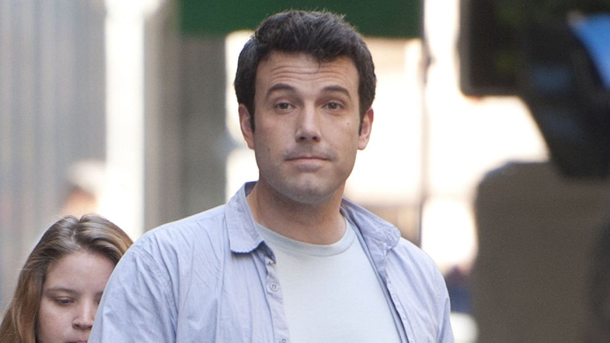 Ben Affleck on set