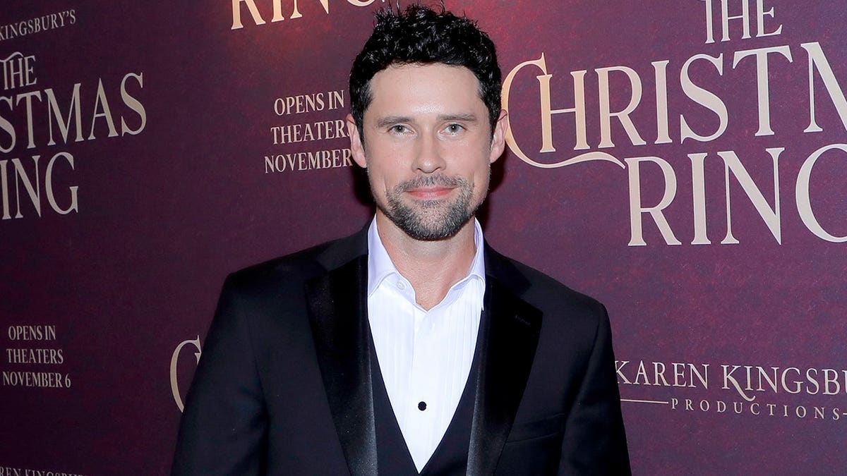 Ben Hollingsworth at the Nashville premiere of 
