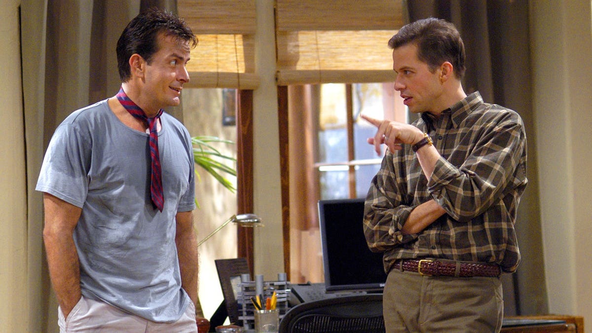 Charlie Sheen and Jon Cryer on an episode of "Two and a Half Men" in 2003