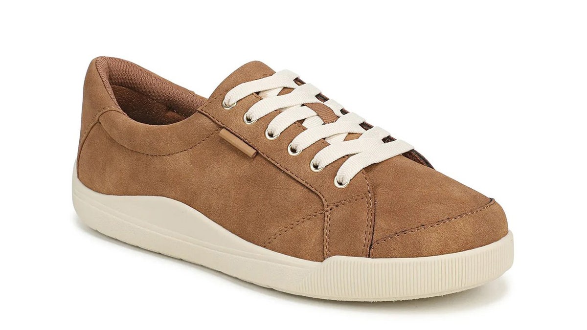 These lace-up sneakers have added padding for all-day comfort.