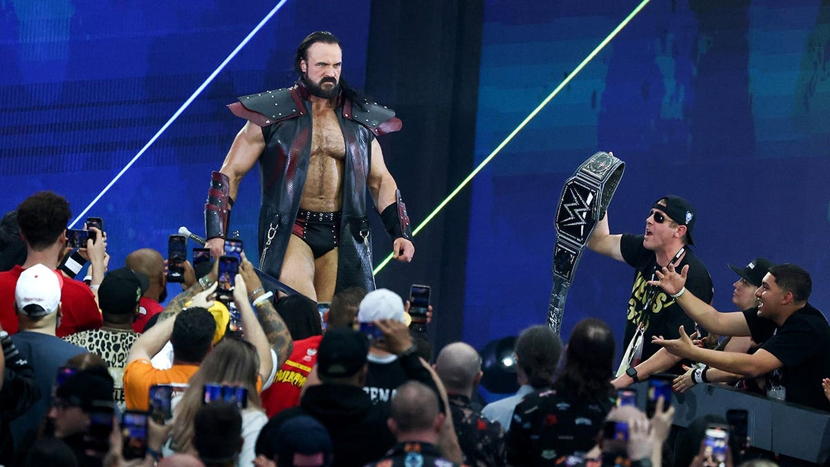 Drew McIntyre stands before his unsanctioned match against Jacob Fatu during WrestleMania 42.