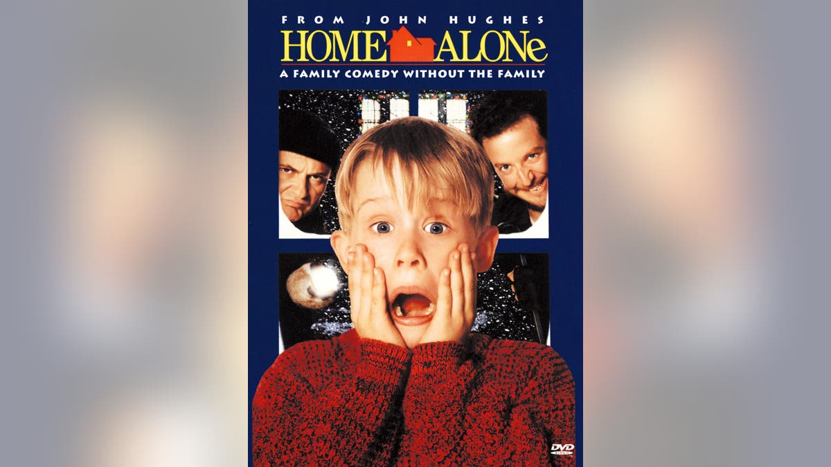 Macaulay Culkin in the Home Alone poster