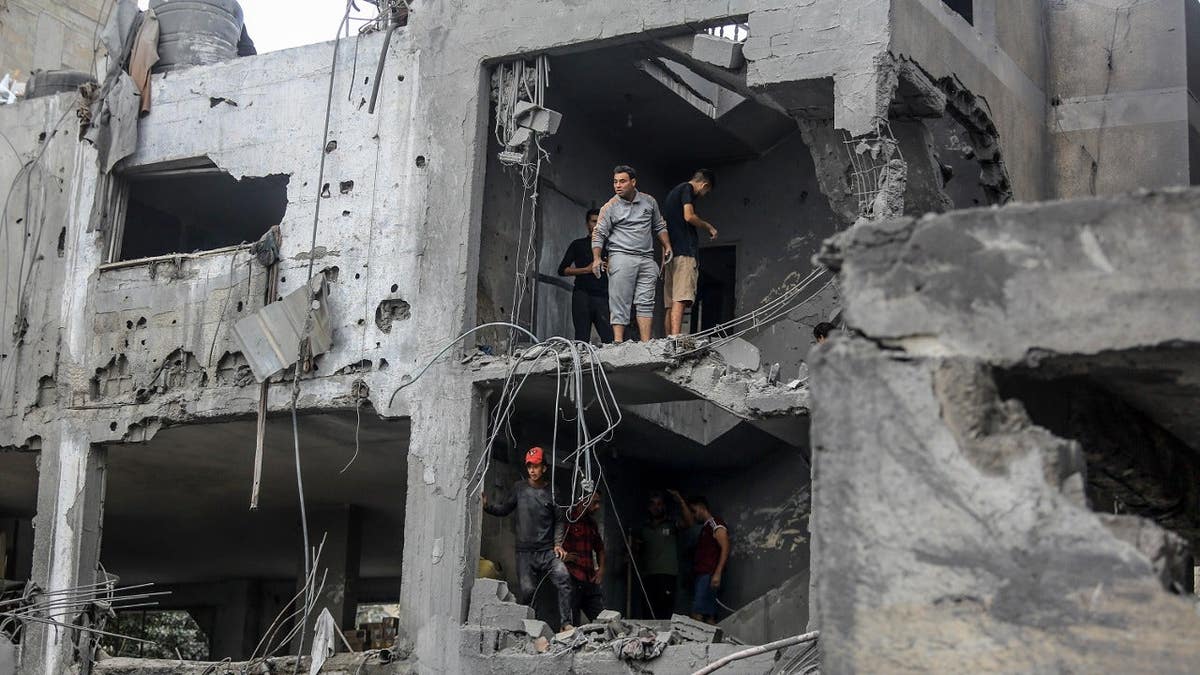 Aftermath of Israeli attack on Gaza apartment building