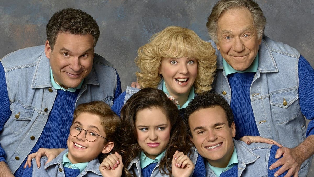 The Goldbergs cast members pose together for a promotional photo.