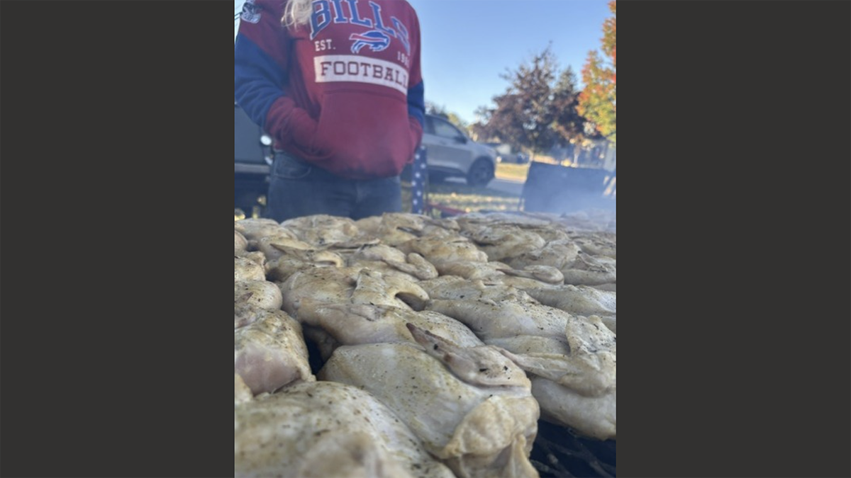 Screencaps reader Guy checks in from the Bills tailgate with an impressive amount of meat.