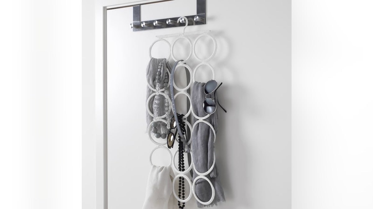 Fit up to 18 accessories on this unique hanger.