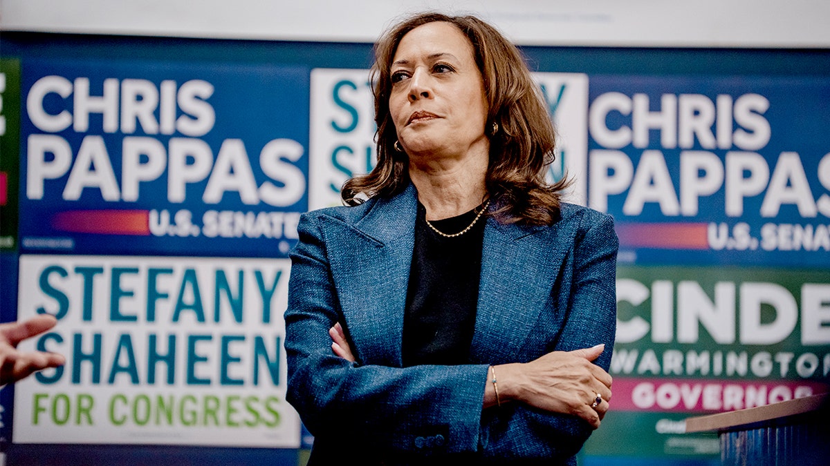 Kamala Harris at Chris Pappas event