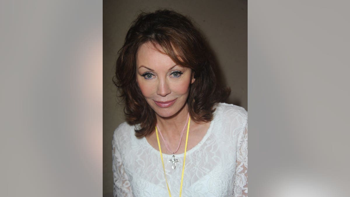 Lesley Anne-Down attends The Hollywood Show event.