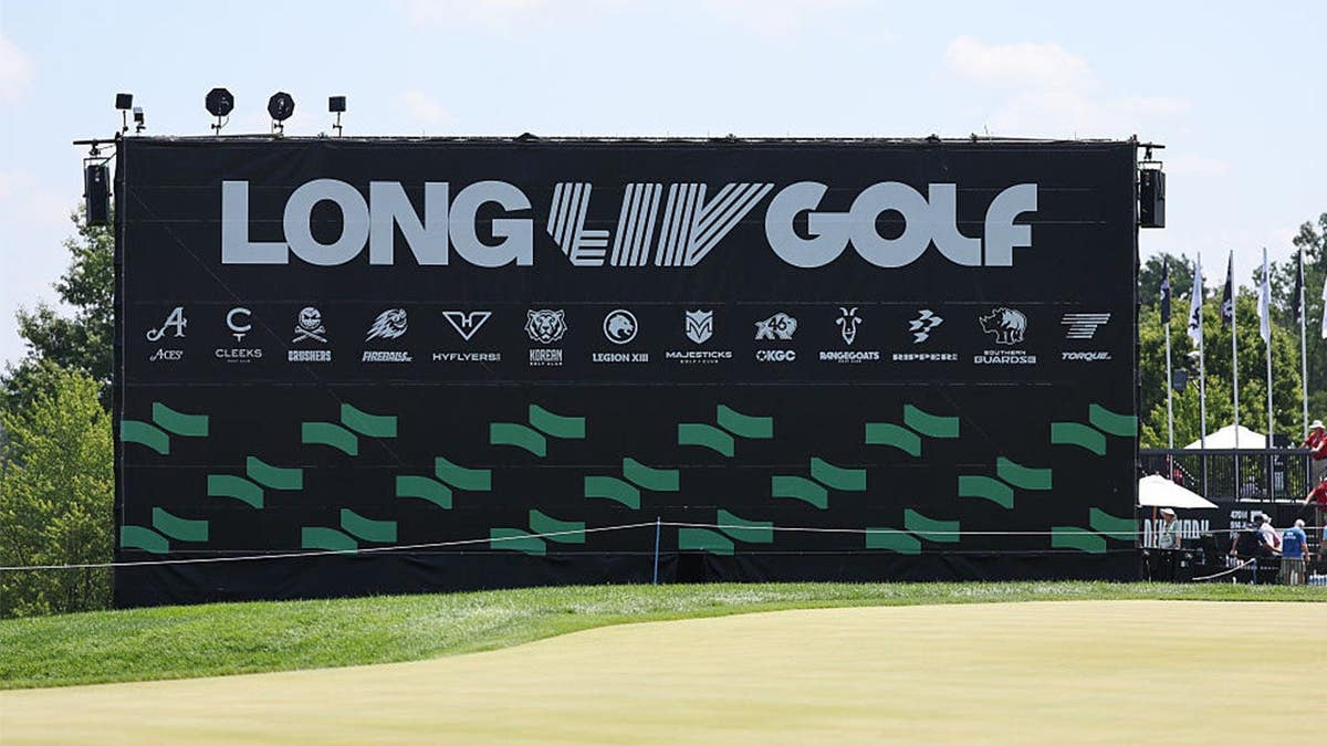 liv golf sign