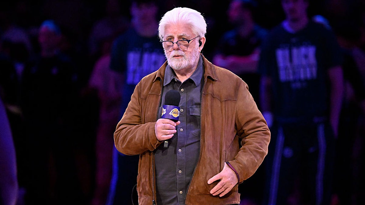 Michael McDonald performs the national anthem.