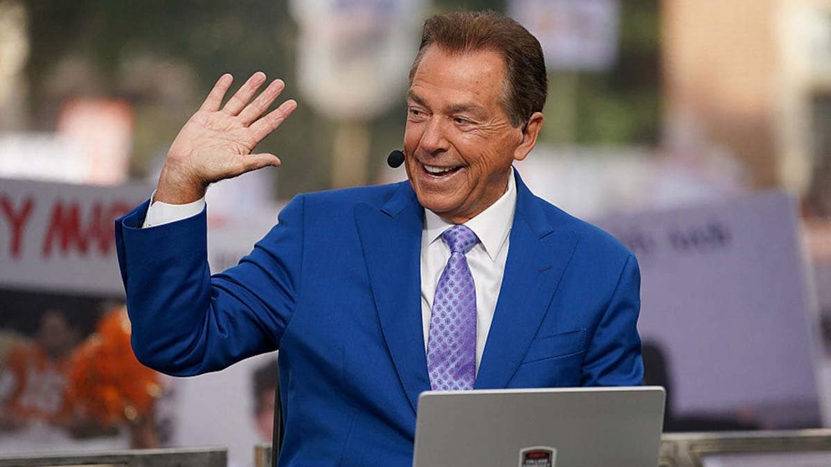 Nick Saban talks during ESPN College GameDay on the lawn at Ayres Hall.