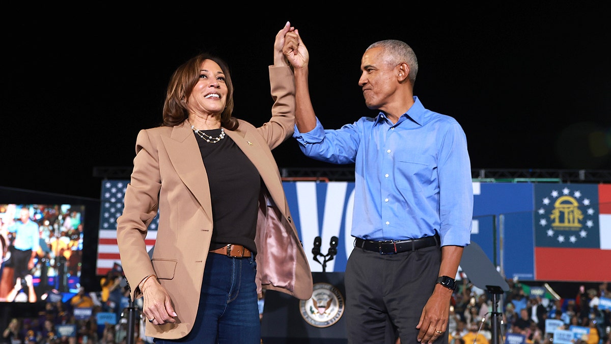 Former President Obama and Kamala Harris