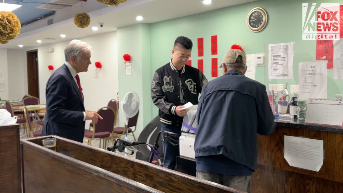 OZ SENIOR DAY CARE