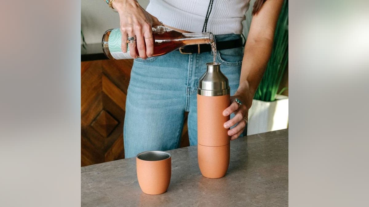 Carry a full bottle of wine anywhere.