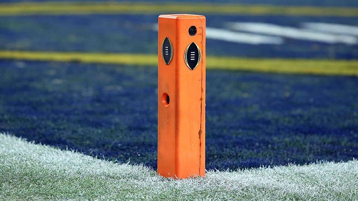 cfb playoff logo pylon
