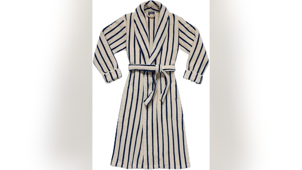 Absorbent, quick-drying and easy to clean in the washing machine.