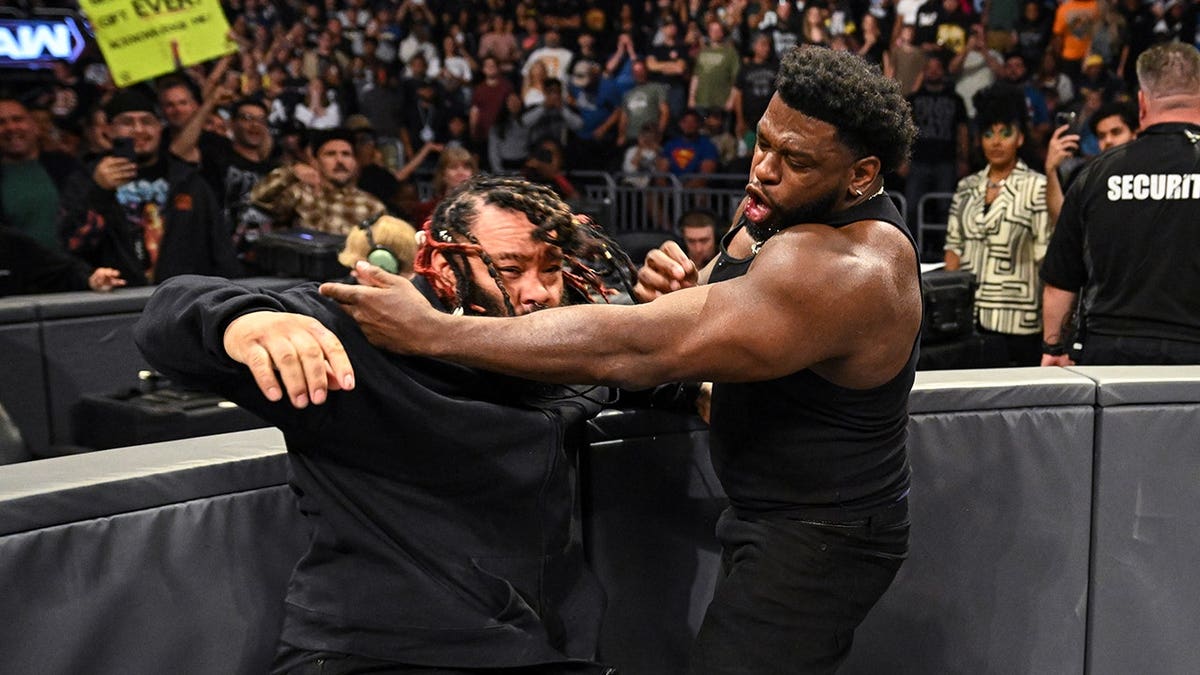 Royce Keys in action against Jacob Fatu during Monday Night Raw at Fiserv Forum.