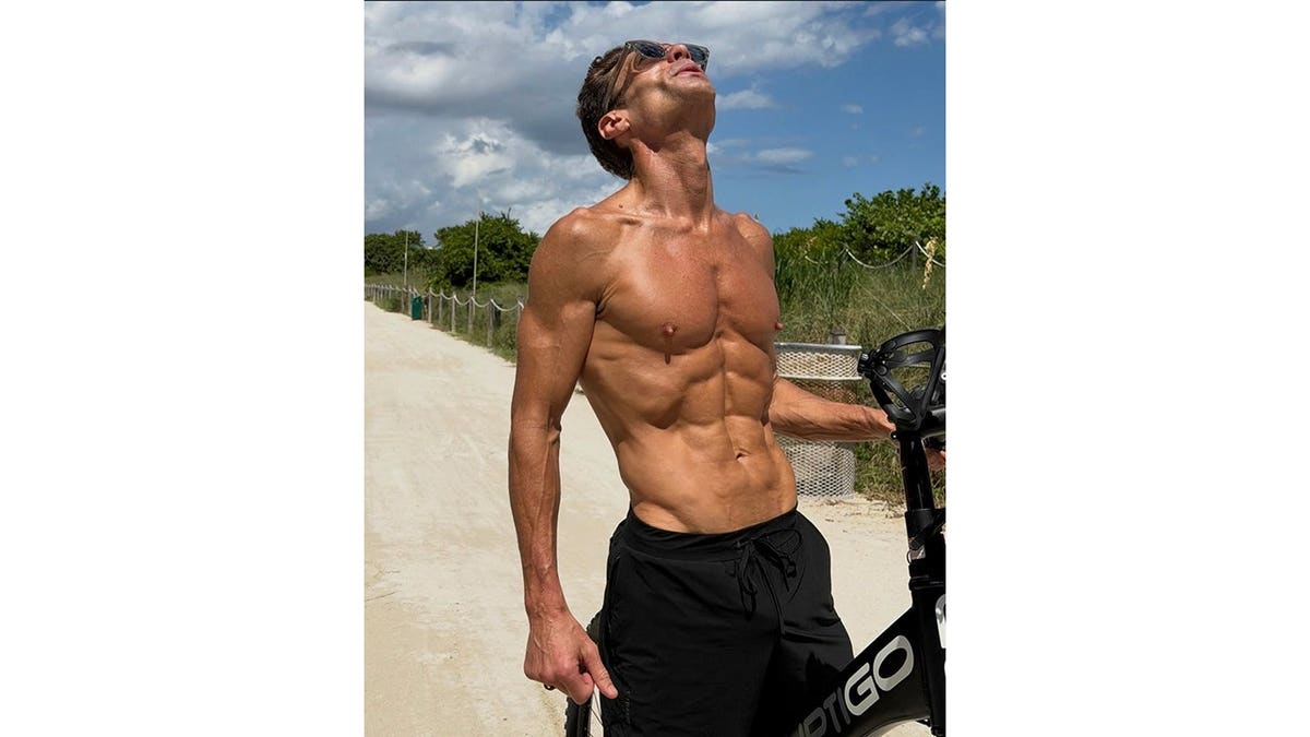 Ryan Seacrest appears shirtless.