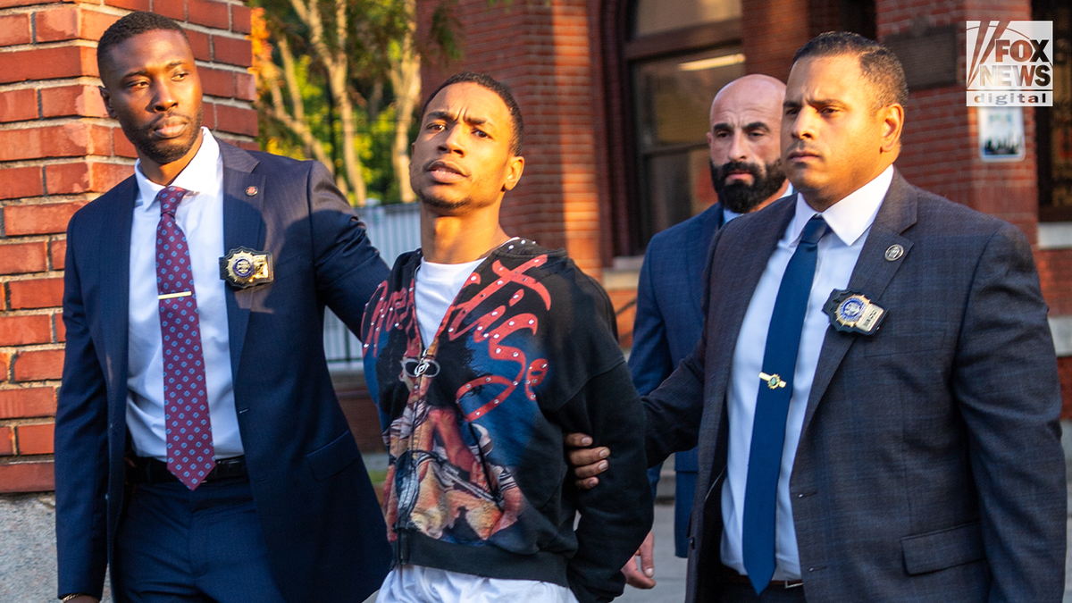 Photo of Dominican citizen accused of stabbing off-duty NYPD Detective