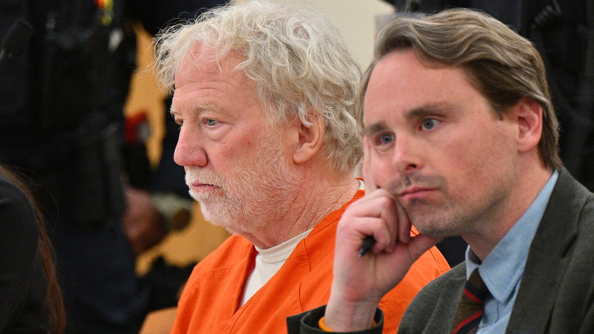 Timothy Busfield court