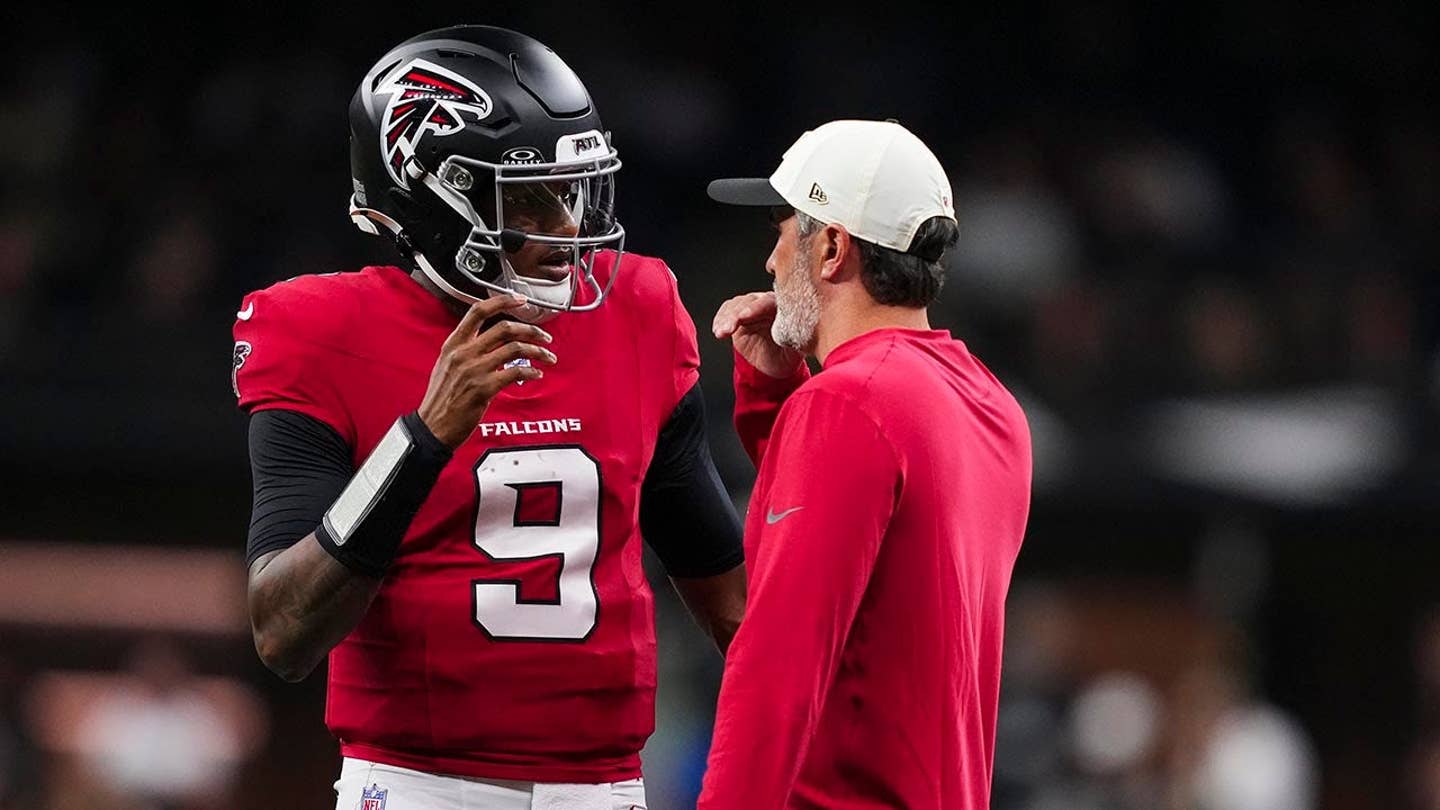 Ο Μάικλ Πένιξ των Falcons έδωσε άδεια να αντιμετωπίσει τους Bears μετά από τραυματισμό στα πλευρά καθώς η κατάσταση του Caleb Williams παραμένει ασαφής